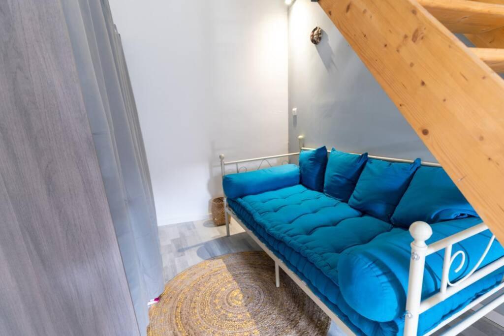 Le Charme Du Medieval Dans Un Appartement Cosy Hyeres Exterior photo